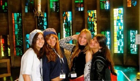 סיפורי סאמר סקול - איסטבורן 2011 מאיה :)_0